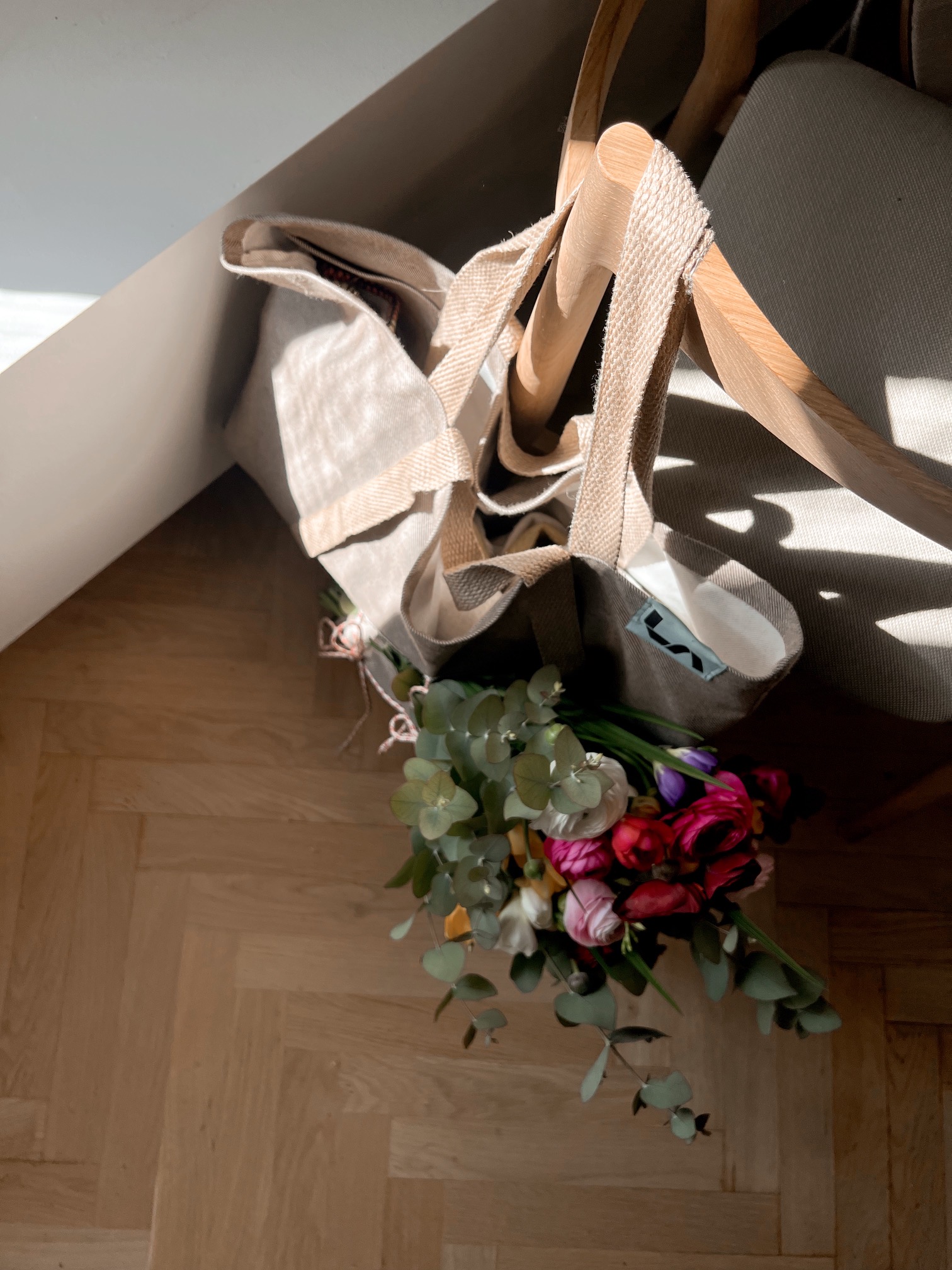 Don't break My Baguette Flower Bag